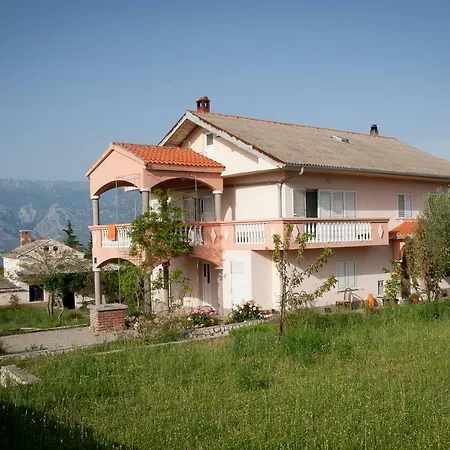 Ana Apartment Radovin