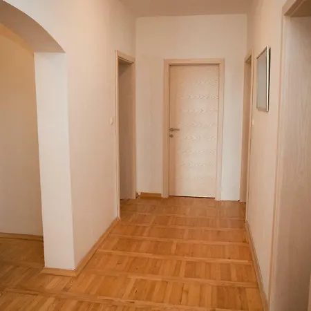 Apartment Ana