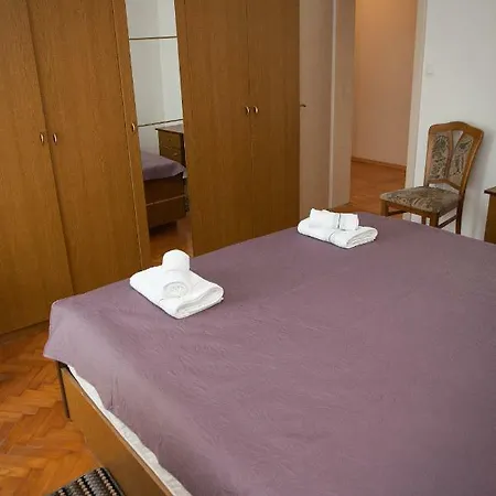 Ana Apartment Radovin